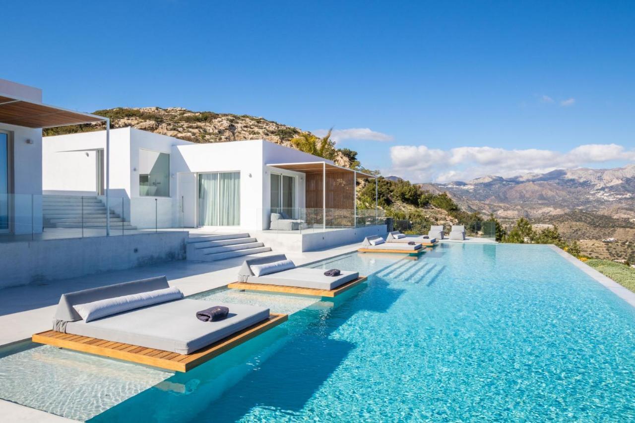 Istia Luxury Villas Kárpathos Eksteriør billede