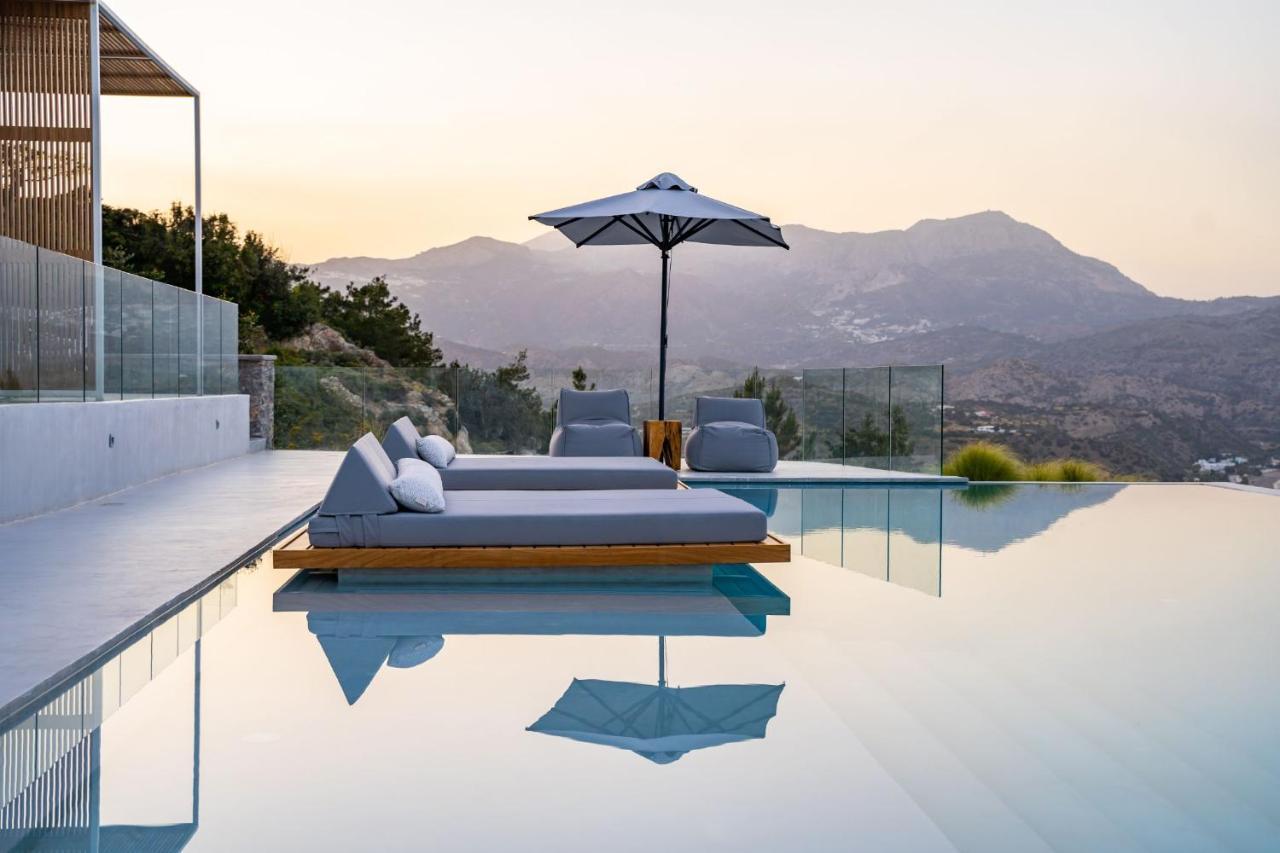 Istia Luxury Villas Kárpathos Eksteriør billede